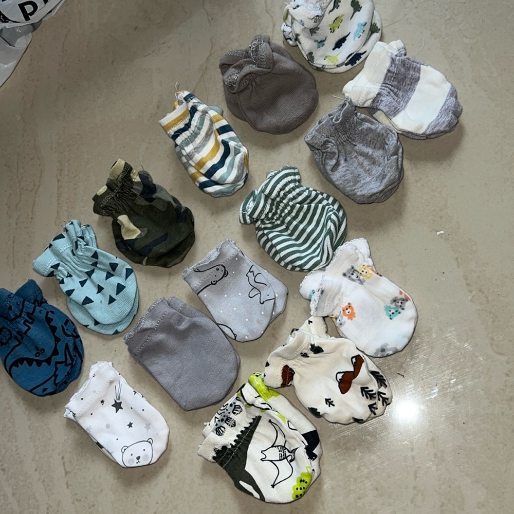 Baby mittens